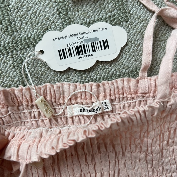 NWT Baby Girl Smocked Sunsuit by Oh Baby! 18-24m - Picture 2 of 2